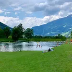 Luxury Kitzbuheler Alpen Penthouse With Sauna Hollersbach *