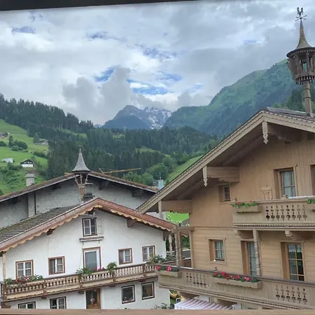 Luxury Kitzbuheler Alpen Penthouse With Sauna Hollersbach